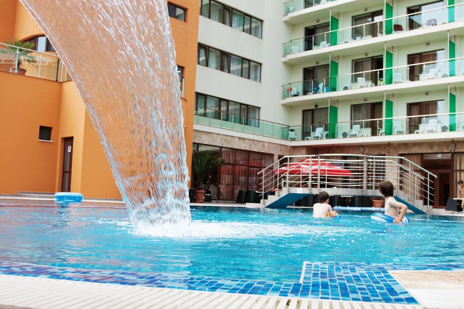 Hotel Saturn Ngoại thất bức ảnh